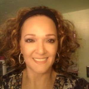 Meet your Posher, Sherry